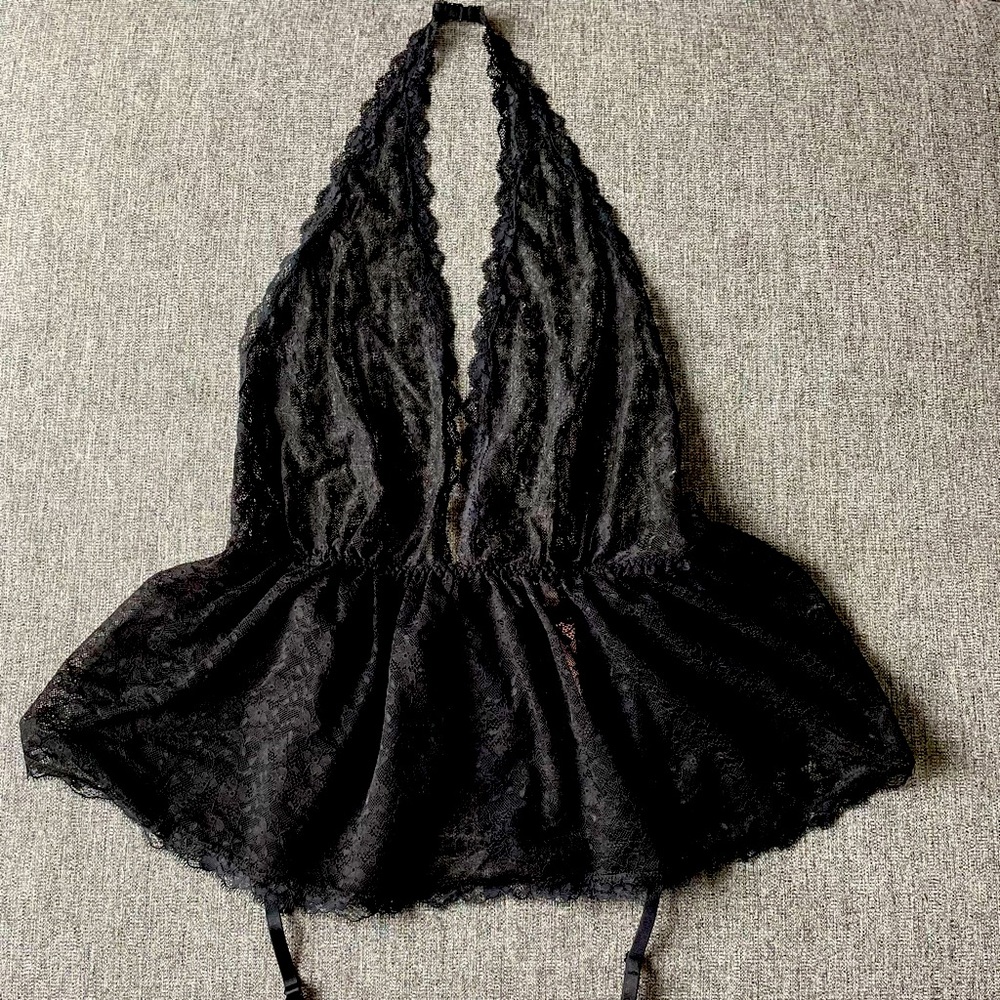 Victoria’s Secret 2-Piece Lace Plunge Teddy